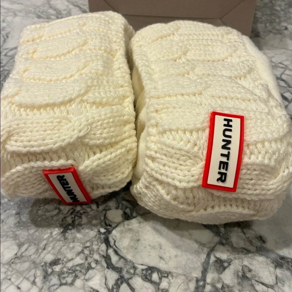 Hunter original Cream Cable-Knit Boot Socks Branded Tab szL brand new - Picture 3 of 3